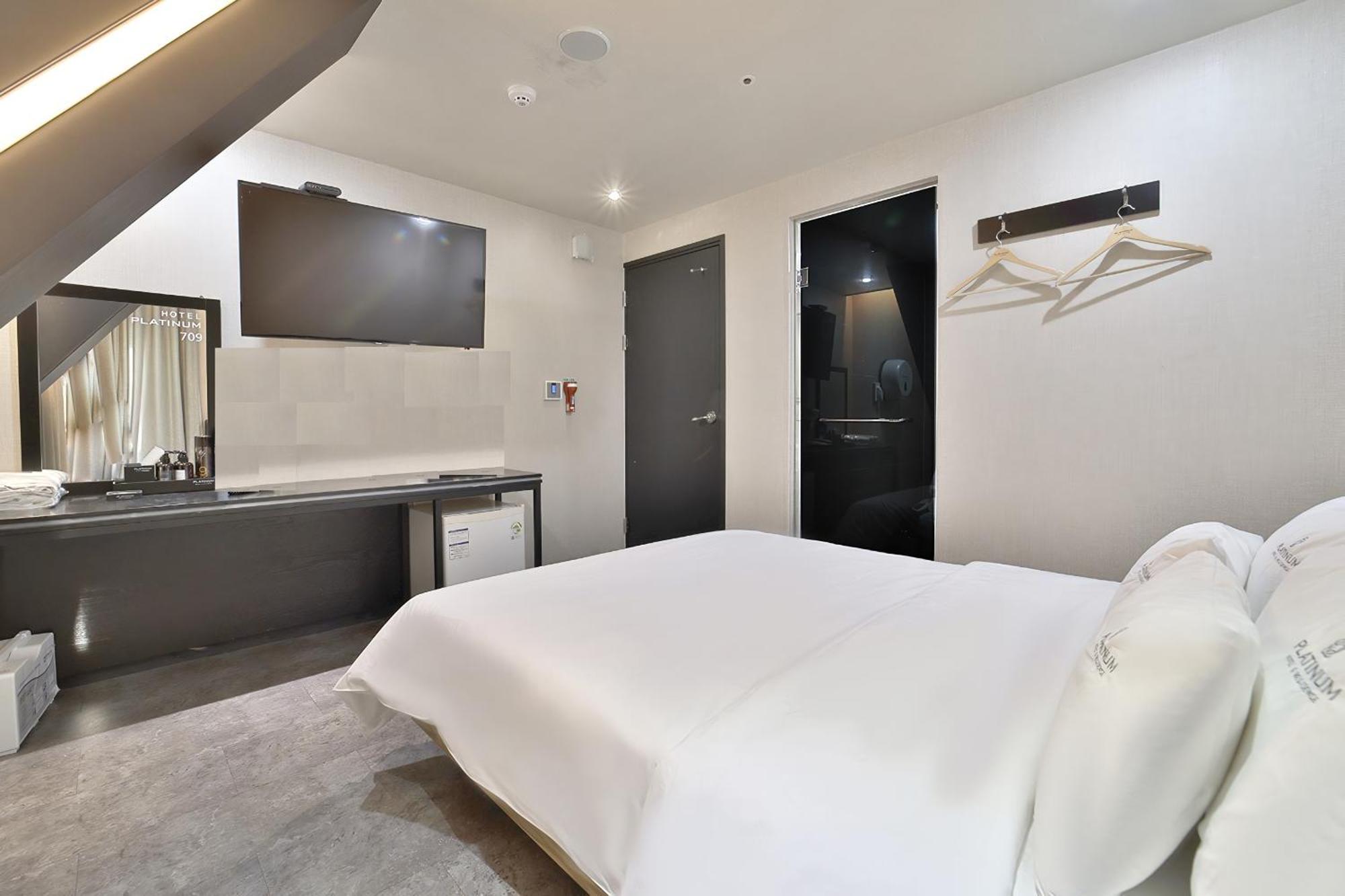 Busan Platinum Hotel Nampo Екстериор снимка