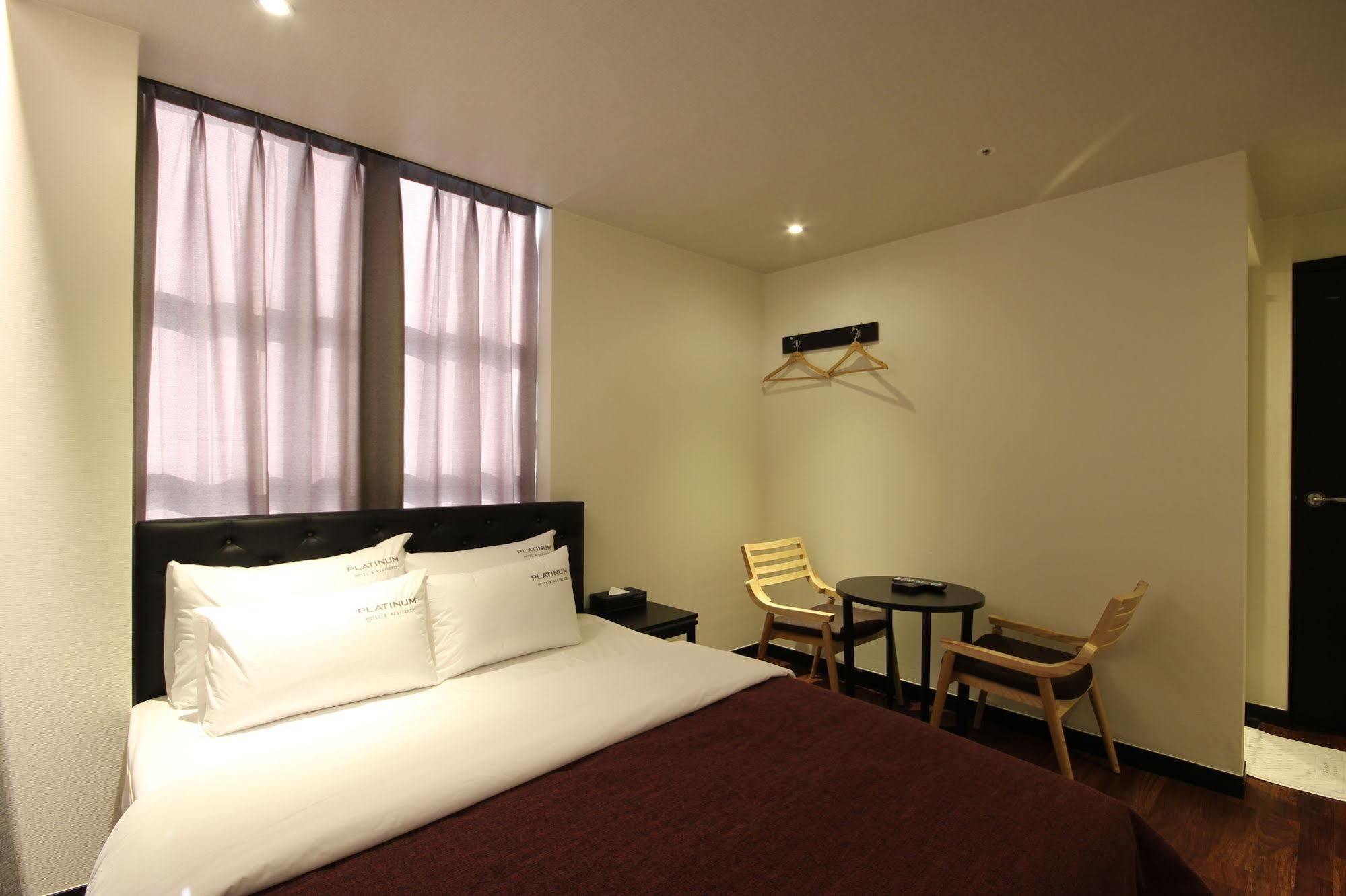 Busan Platinum Hotel Nampo Екстериор снимка